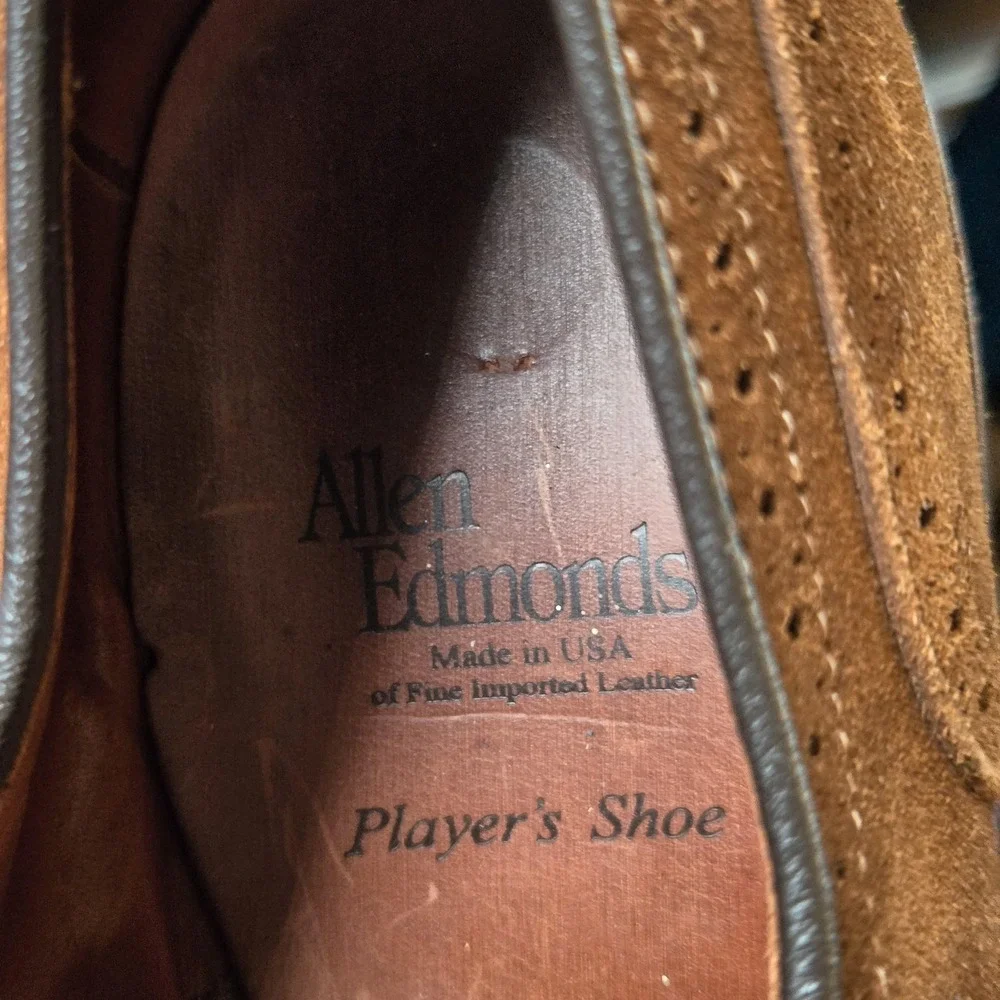 Allen Edmonds Shoes Mens Size 9.5 EEE Brown Suede Wingtip Brogue Oxford Dress